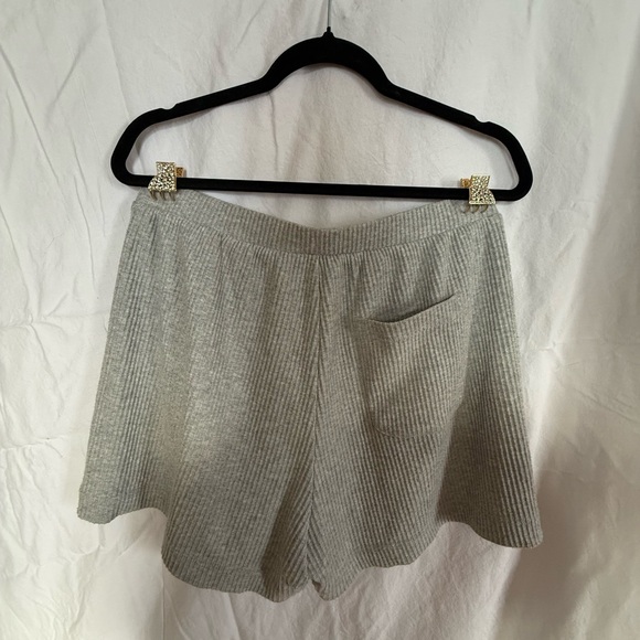 Matching set - Picture 6 of 6